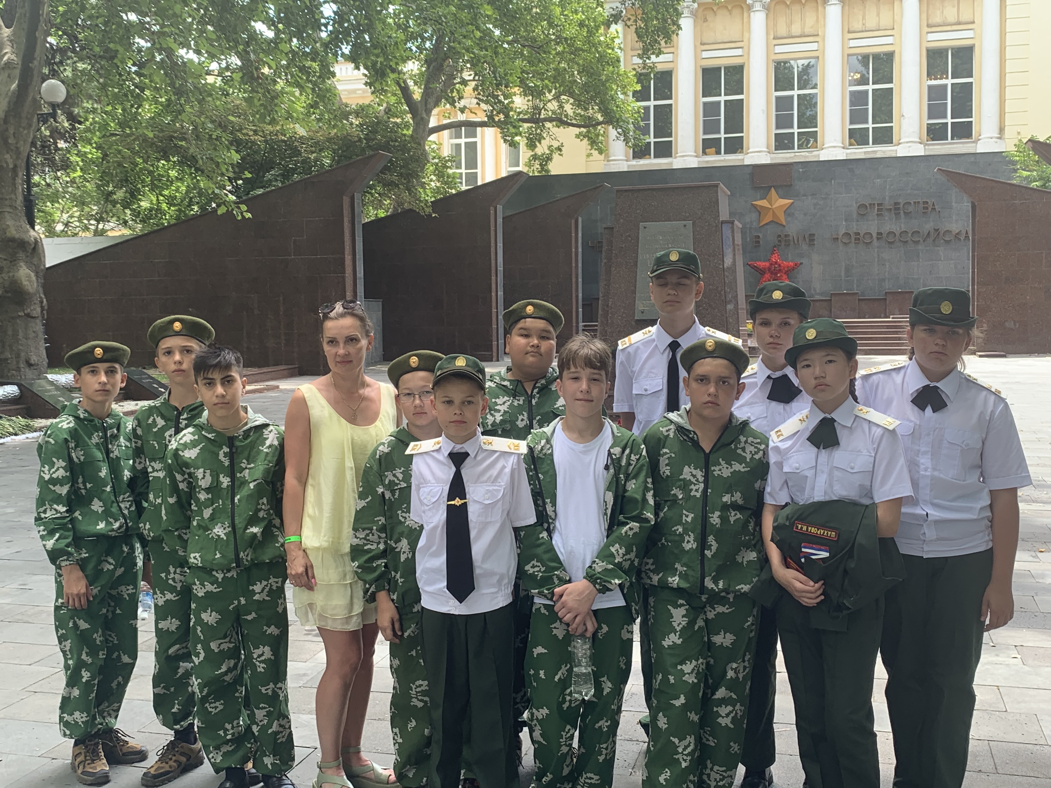 Кадеты гимназии побывали на море..