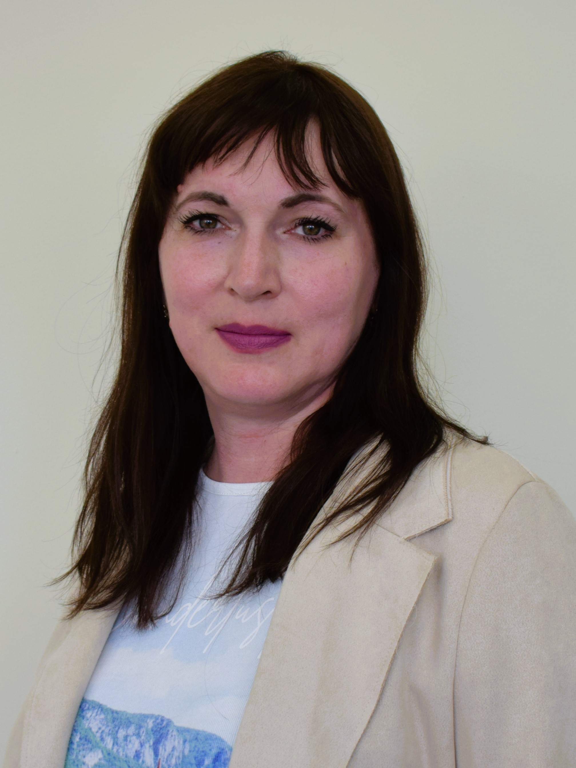 Ноздрина Елена Вацлавовна.